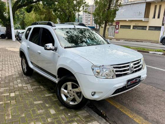 RENAULT DUSTER 1.6 DYNAMIQUE 4X2 16V FLEX 4P MANUAL RENAULT DUSTER 1.6 DYNAMIQUE 4X2 16V FLEX 4P MANUAL
